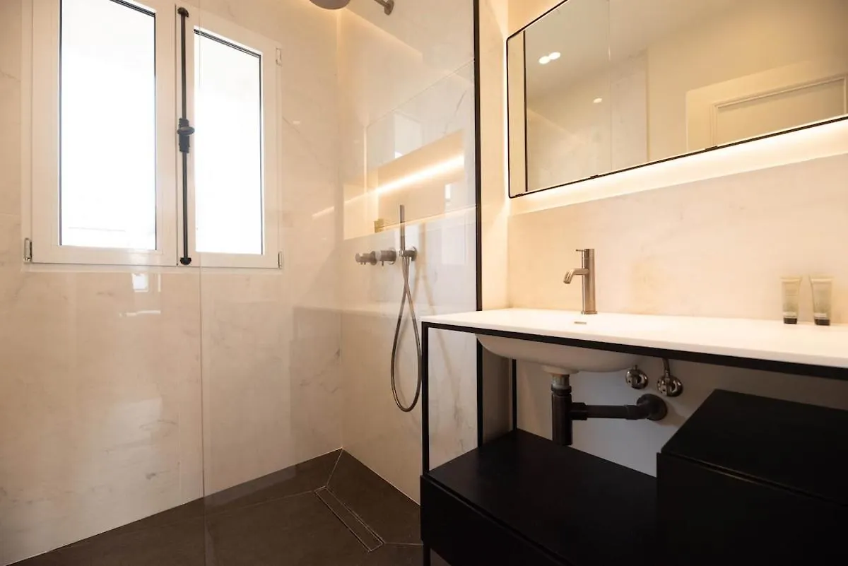 Enjoy Parisian Life In An Elegant Flat - Le Marais Lägenhet Frankrike
