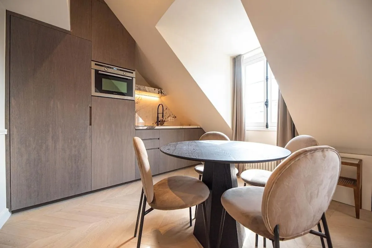 Enjoy Parisian Life In An Elegant Flat - Le Marais Apartment 0*, Paris France